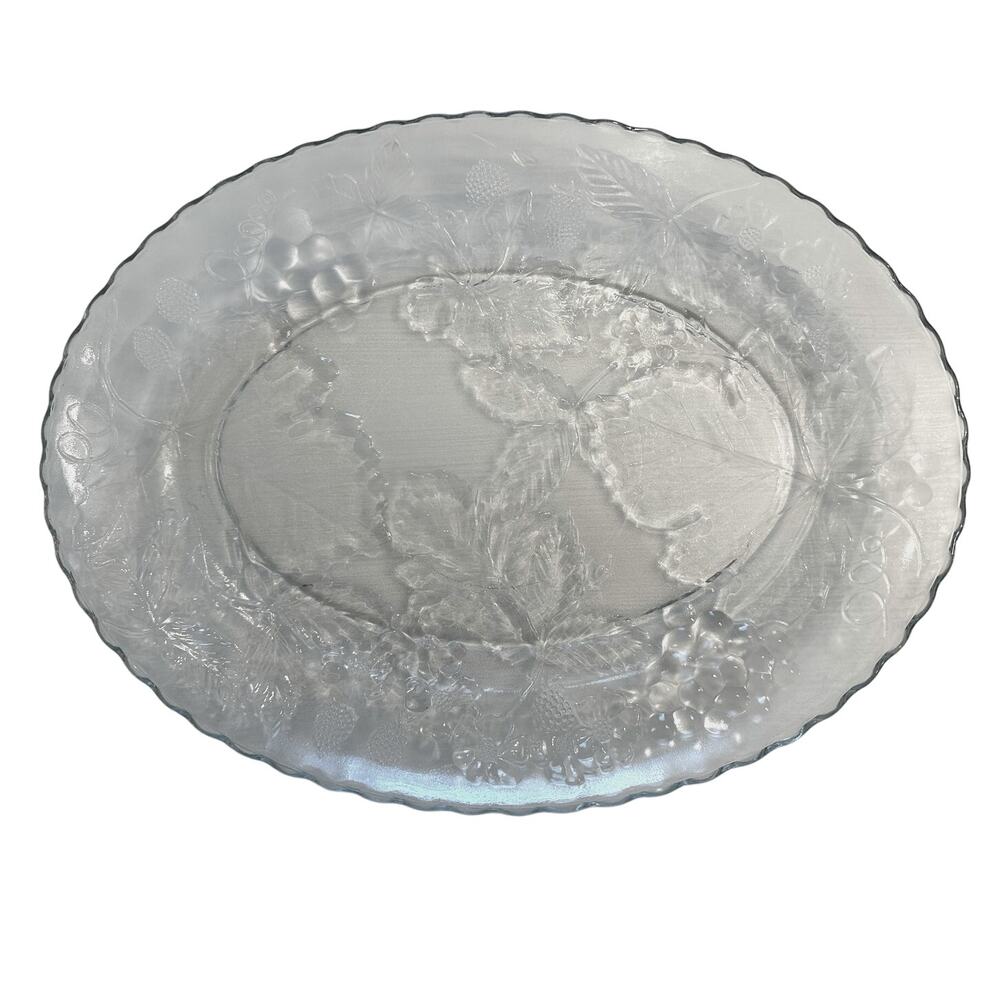 Anchor Hocking Heavy Glass Oval Embossed Grapes Leaves Berries Platter 17.75"